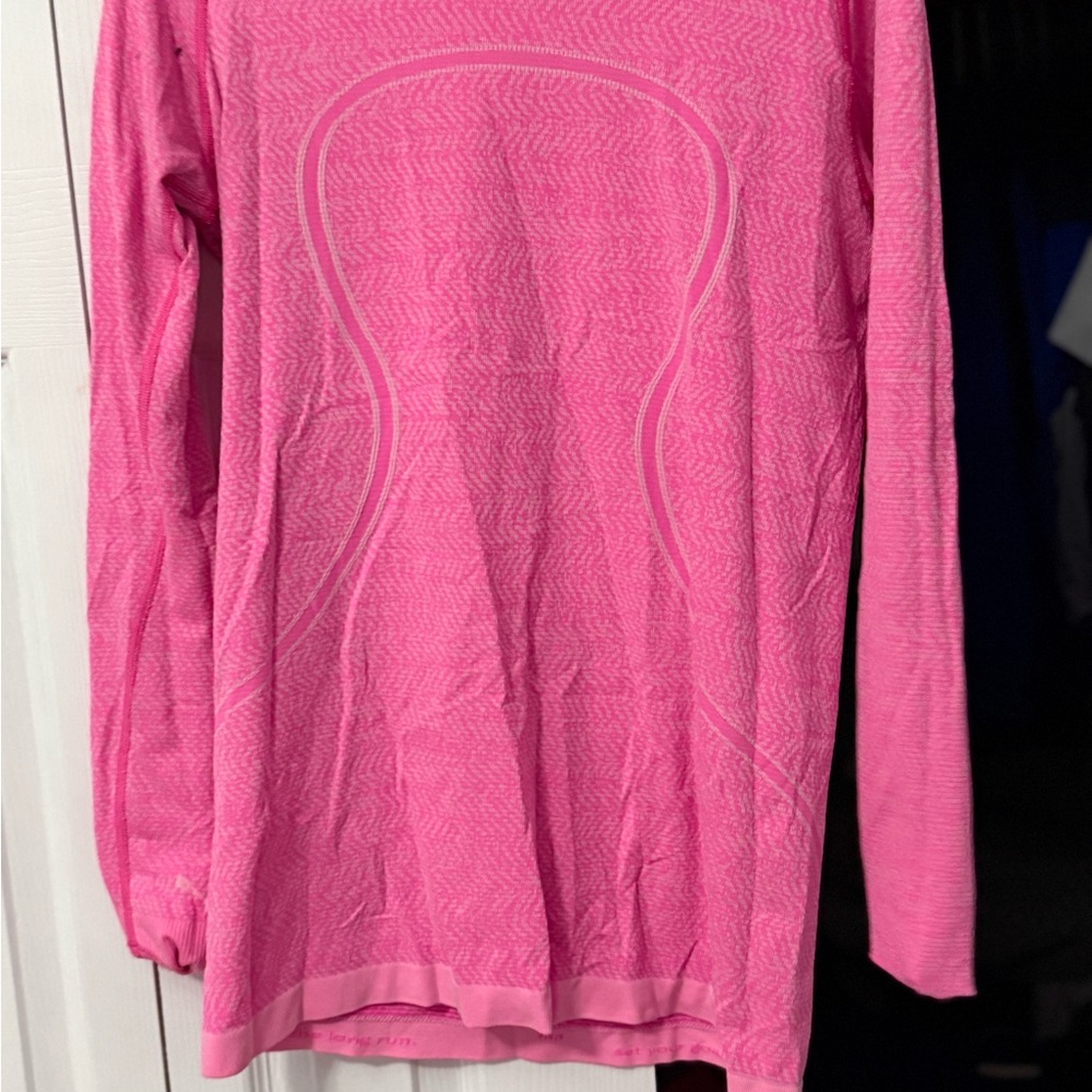 Swiftly Tech Long-Sleeve Shirt